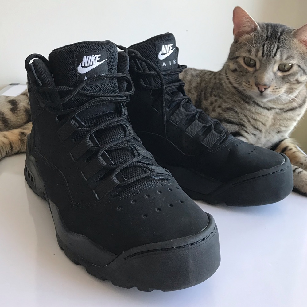 Air Darwin ‘Black White’ SZ-11.5
